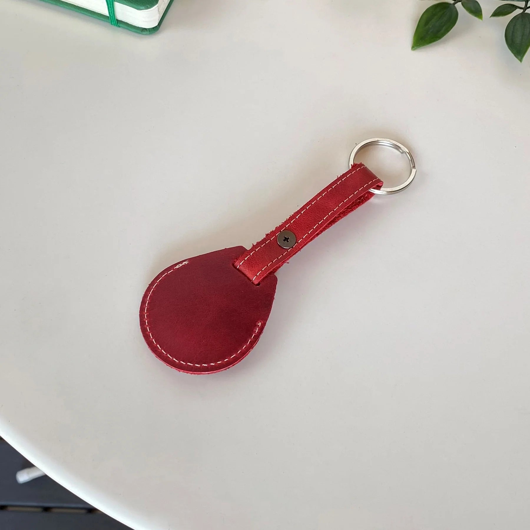 Mendoza - Genuine Leather Airtag Case Keychain