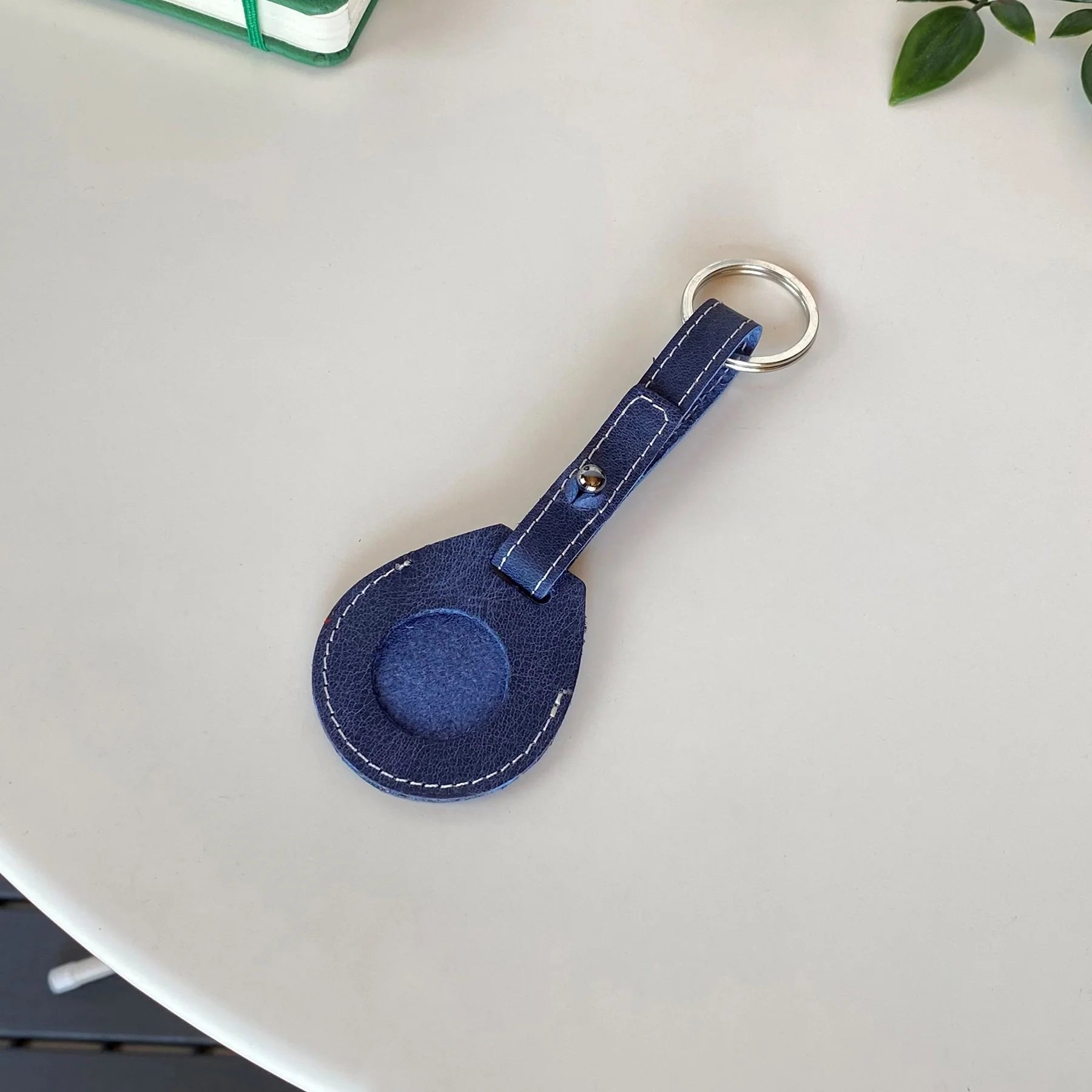 Mendoza - Genuine Leather Airtag Case Keychain